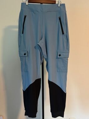 Phoenix Bergen Utility Cargo Joggers